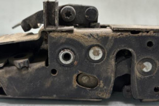 Serrure arriere droit VOLKSWAGEN SHARAN 1