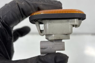 Repetiteur clignotant avant gauche (Feux) TOYOTA RAV4 2