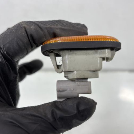 Repetiteur clignotant avant gauche (Feux) TOYOTA RAV4 2