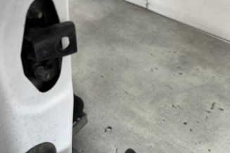 Porte avant droit PEUGEOT 208 1