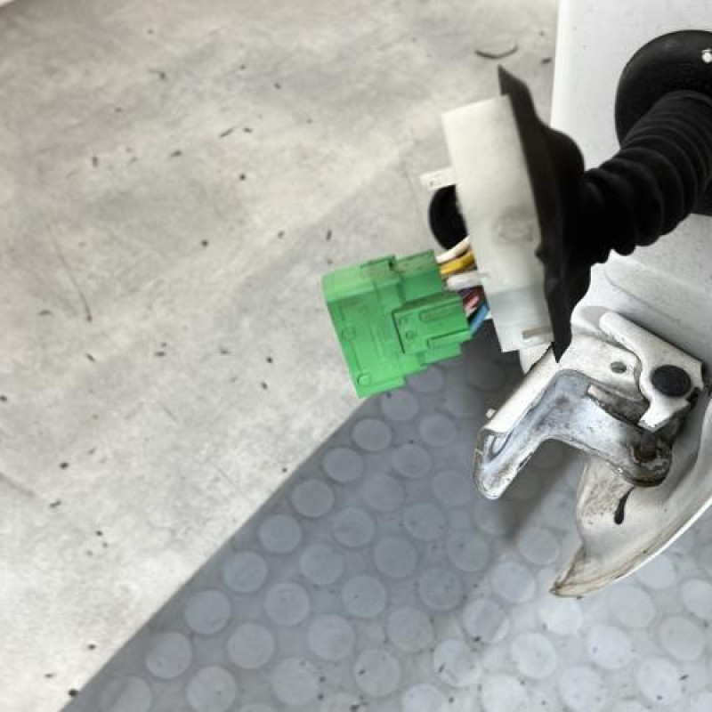 Porte avant gauche PEUGEOT 208 1 Photo n°3