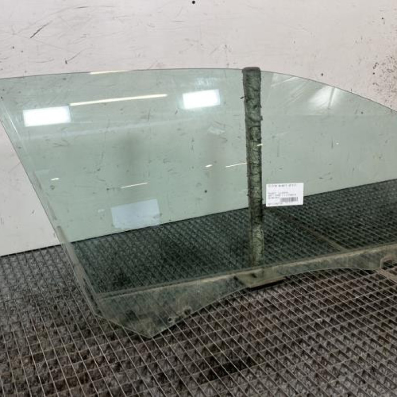 Vitre avant droit PEUGEOT 208 1 Photo n°3