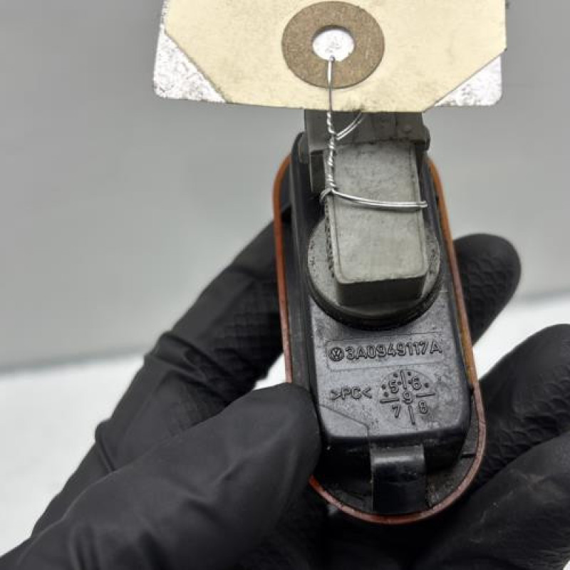 Repetiteur clignotant avant droit  (Feux) VOLKSWAGEN GOLF 3 Photo n°4