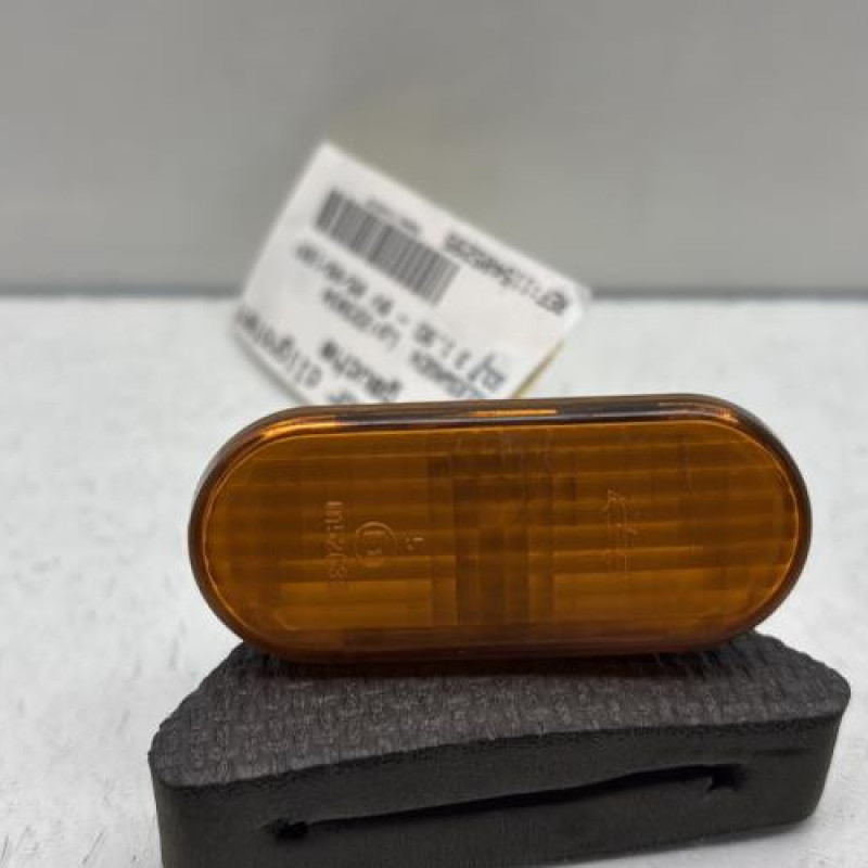 Repetiteur clignotant avant gauche (Feux) VOLKSWAGEN GOLF 3 Photo n°1