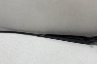 Bras essuie glace avant droit VOLKSWAGEN POLO 5