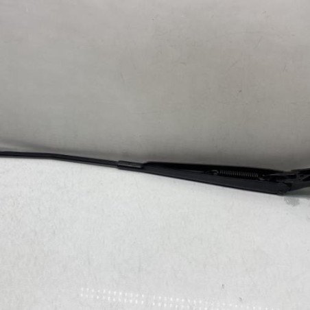 Bras essuie glace avant droit VOLKSWAGEN POLO 5