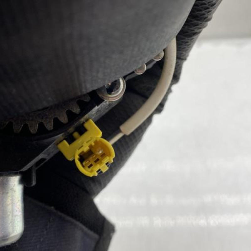 Ceinture avant gauche VOLKSWAGEN POLO 5 Photo n°4