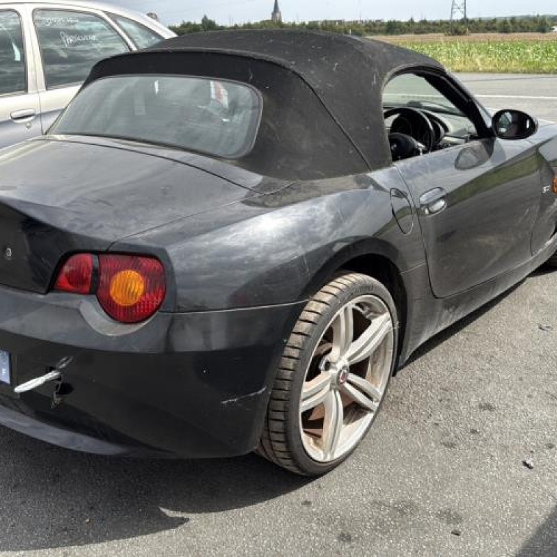 Repetiteur clignotant avant gauche (Feux) BMW Z4 E85 Photo n°8