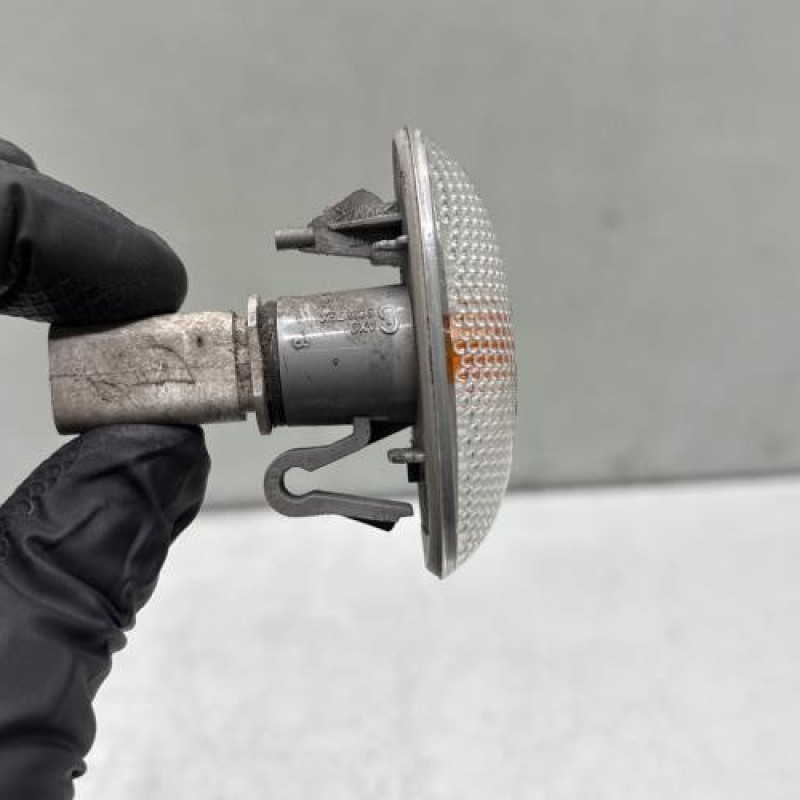 Repetiteur clignotant avant droit  (Feux) PEUGEOT 206 Photo n°2