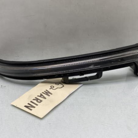 Repetiteur clignotant avant droit  (Feux) PEUGEOT 5008 2 Photo n°1