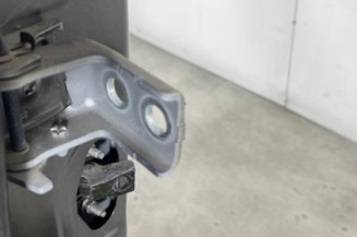 Porte avant droit PEUGEOT 2008 1