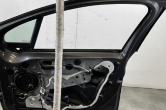 Porte avant droit PEUGEOT 2008 1