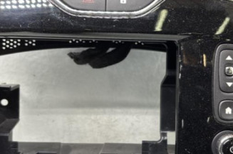 Facade autoradio RENAULT CLIO 4
