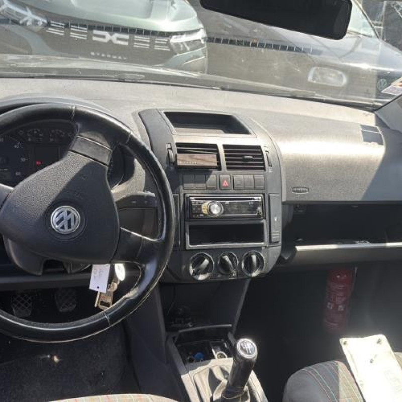 Antenne VOLKSWAGEN POLO 4 Photo n°15