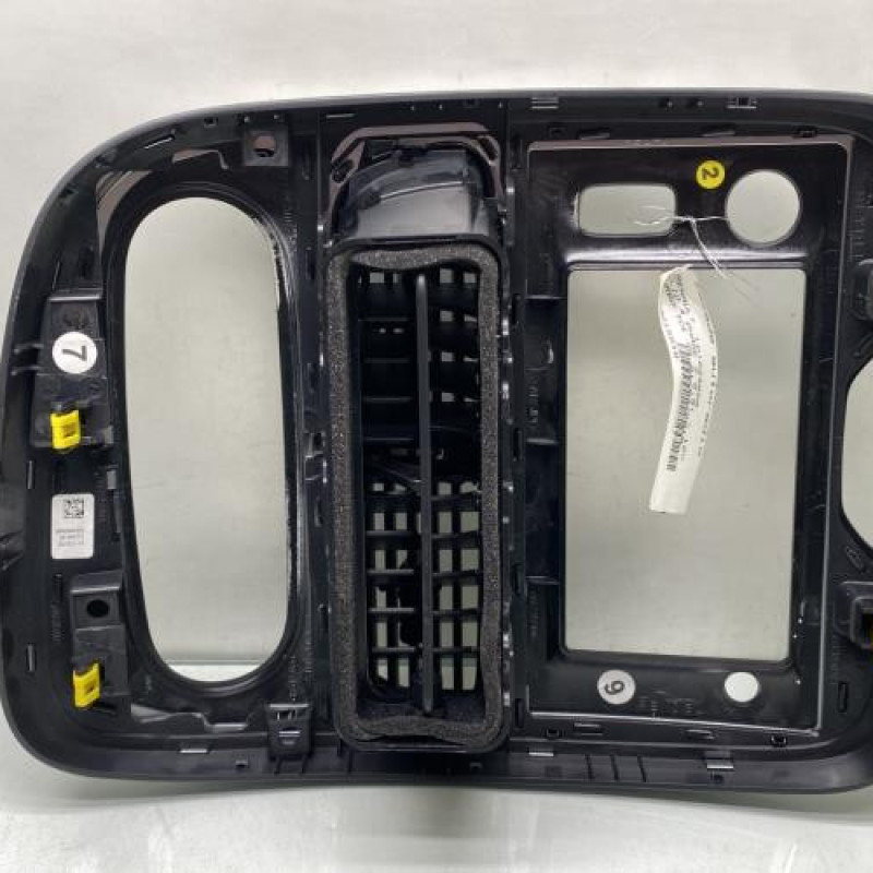 Facade autoradio RENAULT CLIO 4 Photo n°3