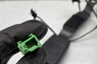 Attache ceinture avant gauche VOLKSWAGEN POLO 5