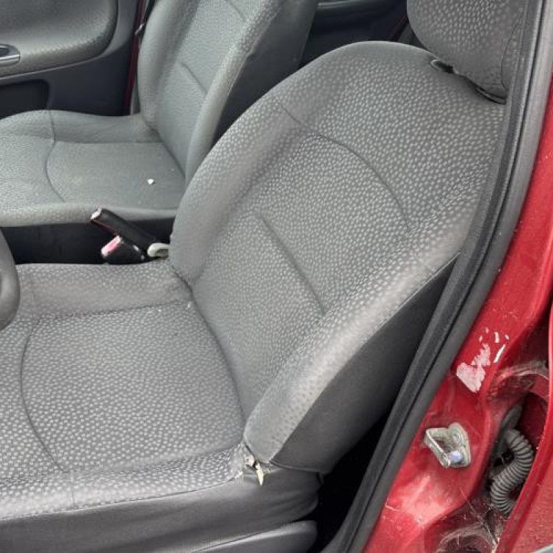 Baguette de porte arriere droite RENAULT CLIO 2 CAMPUS Photo n°16