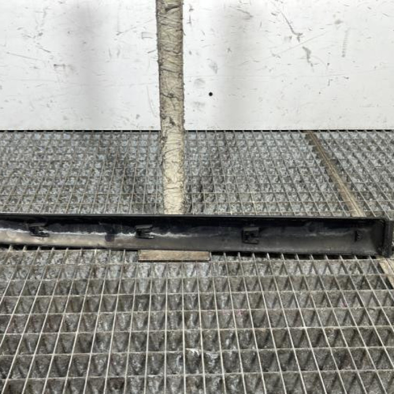 Baguette de porte arriere gauche  PEUGEOT 206 Photo n°4