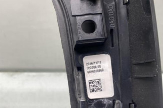 Facade autoradio RENAULT CLIO 4