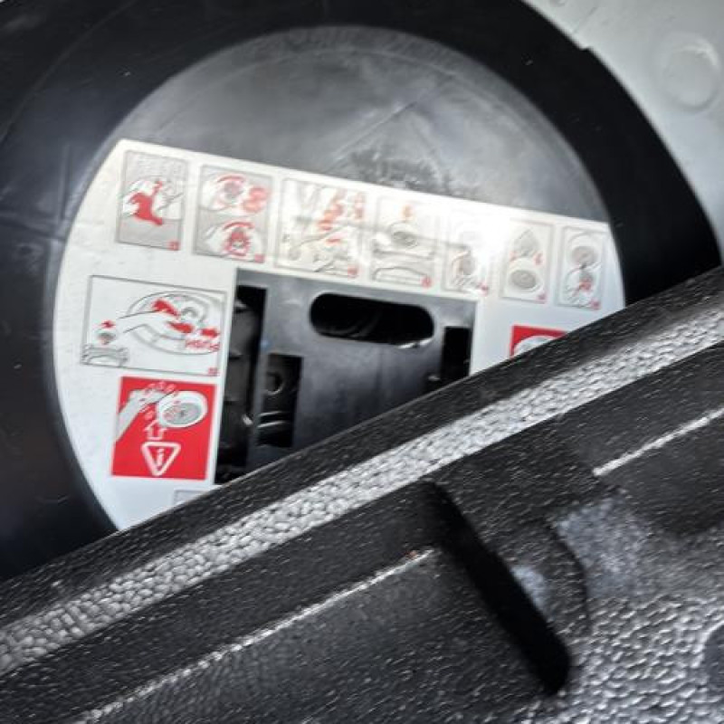 Facade autoradio RENAULT CLIO 4 Photo n°20