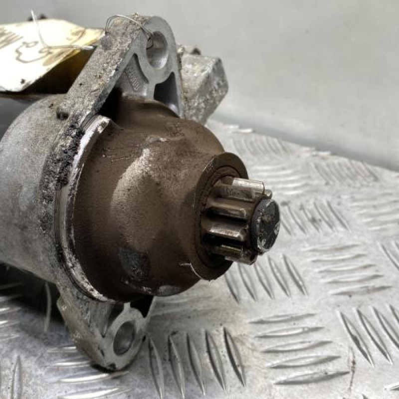 Demarreur VOLKSWAGEN POLO 4 Photo n°2