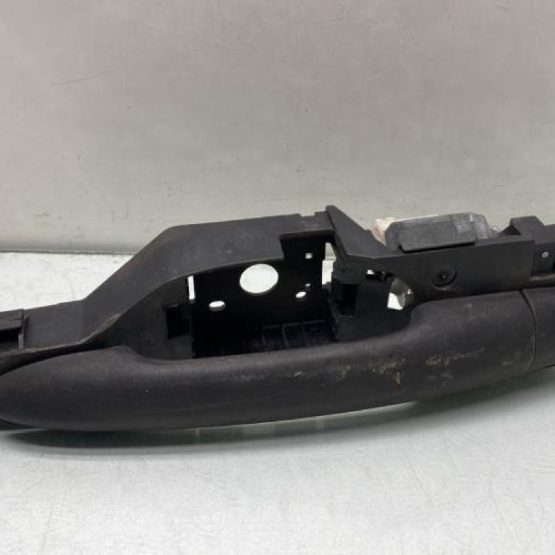 Poignee porte avant droit RENAULT CLIO 3 Photo n°1