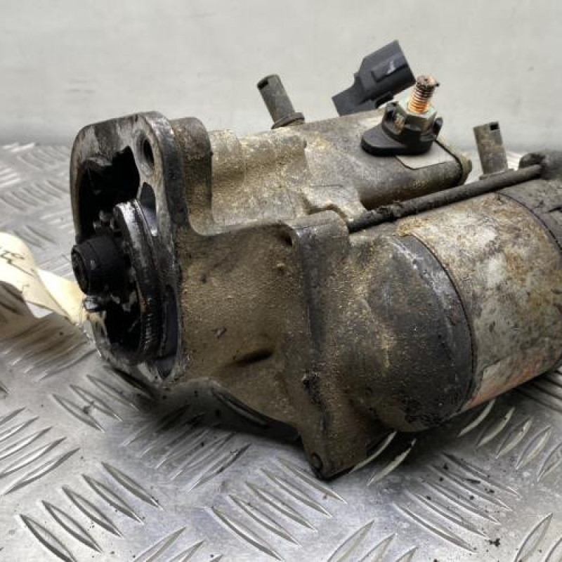 Demarreur TOYOTA RAV4 2 Photo n°3