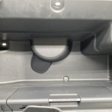 Boite a gants VOLKSWAGEN POLO 5