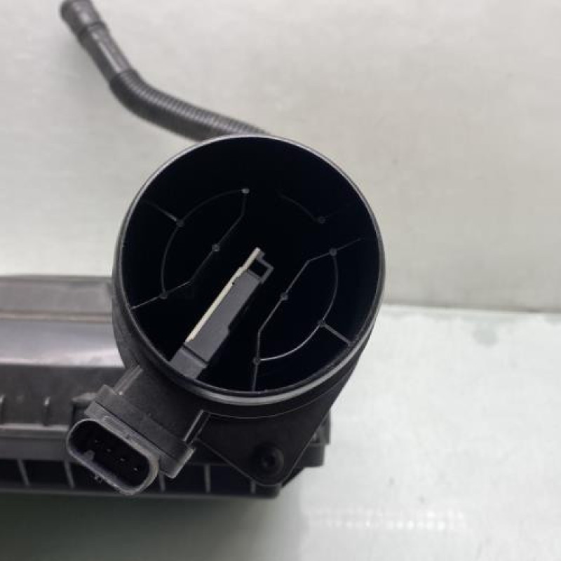 Boitier filtre a air VOLKSWAGEN POLO 5 Photo n°3