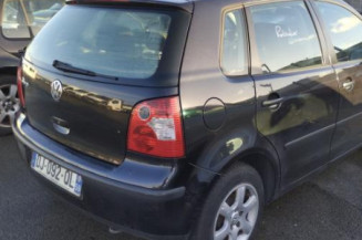 Poignee porte arriere gauche VOLKSWAGEN POLO 4