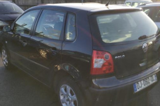 Poignee porte arriere gauche VOLKSWAGEN POLO 4