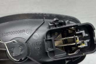 Poignee interieur avant gauche RENAULT CAPTUR 1