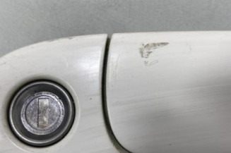 Poignee porte avant gauche TOYOTA YARIS 1