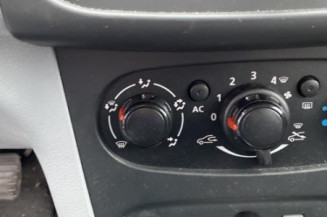 Poignee interieur avant droit DACIA SANDERO 2