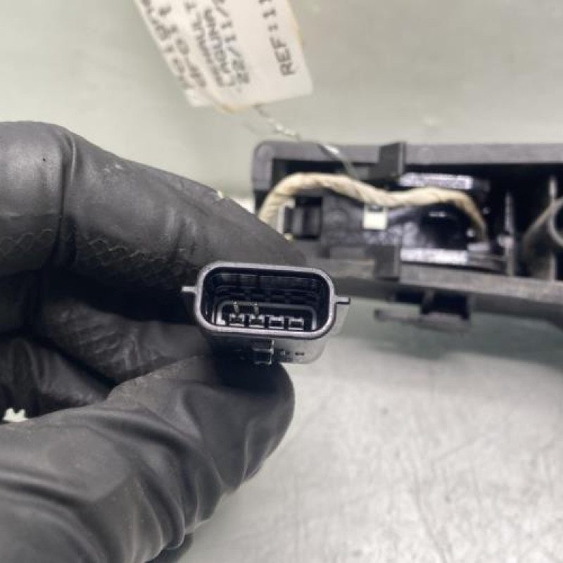 Poignee porte avant droit RENAULT LAGUNA 3 Photo n°4