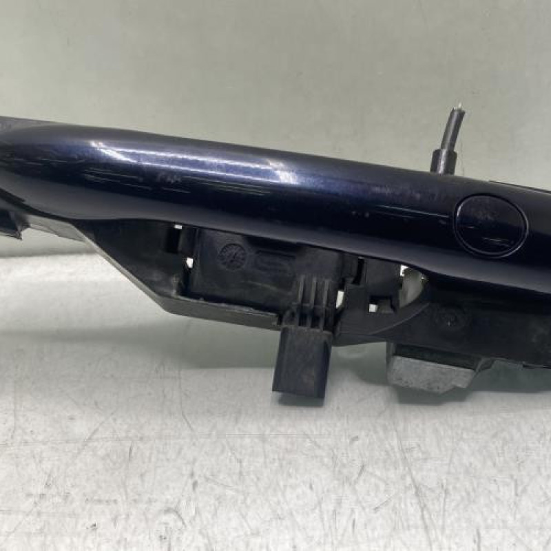 Poignee porte avant gauche RENAULT LAGUNA 3 Photo n°1