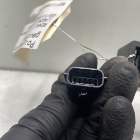 Poignee porte avant gauche RENAULT LAGUNA 3