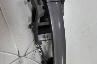 Poignee porte arriere gauche VOLKSWAGEN GOLF 5 Photo n°1