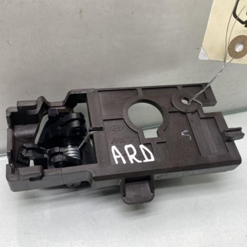 Poignee interieur arriere droit HYUNDAI I 10 2 Photo n°3