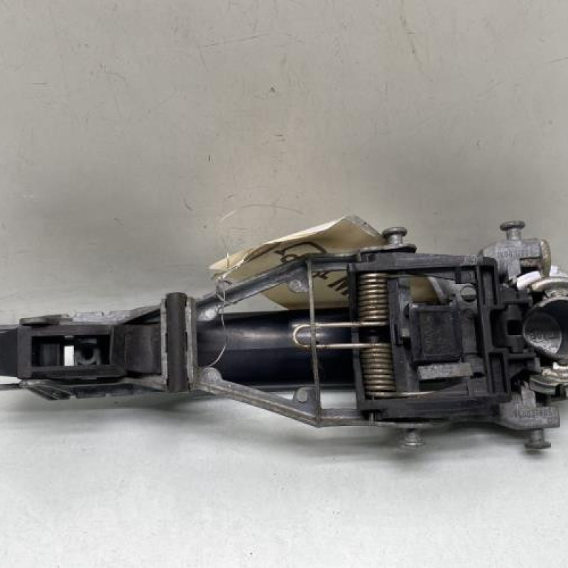 Poignee porte avant droit VOLKSWAGEN GOLF 5 Photo n°4