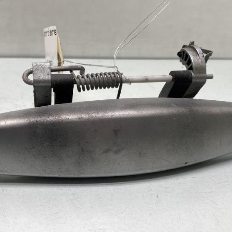 Poignee porte arriere gauche DACIA SANDERO 1 Photo n°1