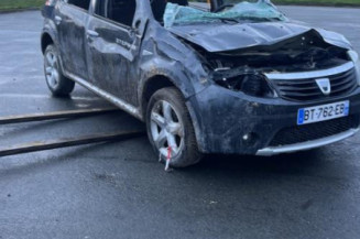 Poignee porte arriere gauche DACIA SANDERO 1