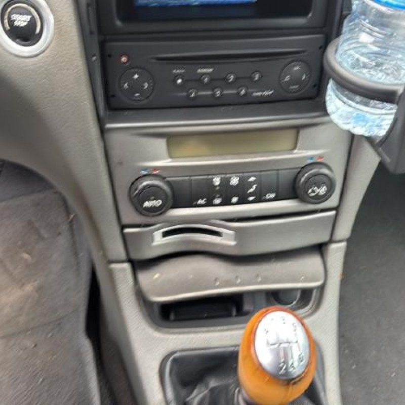 Feu arriere principal droit (feux) RENAULT LAGUNA 2 Photo n°20