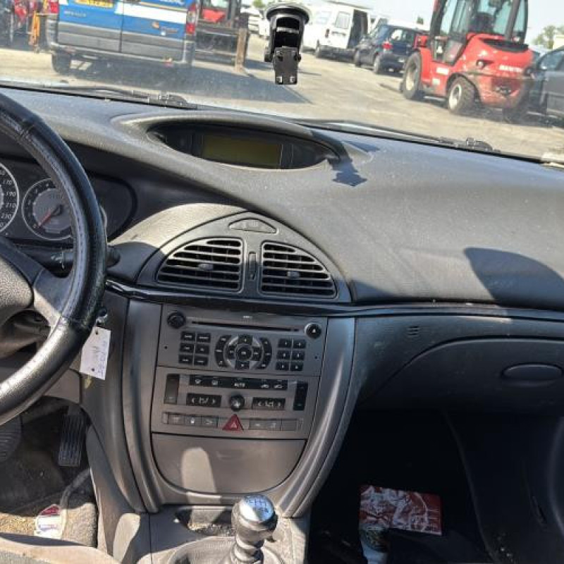 Poignee porte avant droit CITROEN C5 1 Photo n°15