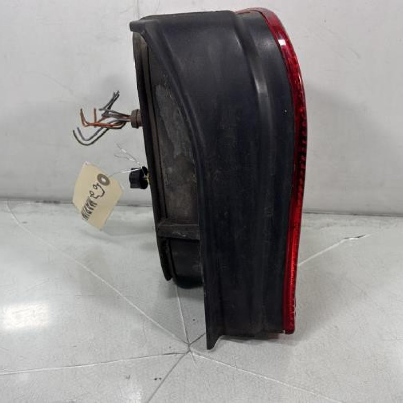 Feu arriere principal droit (feux) CITROEN XSARA Photo n°2