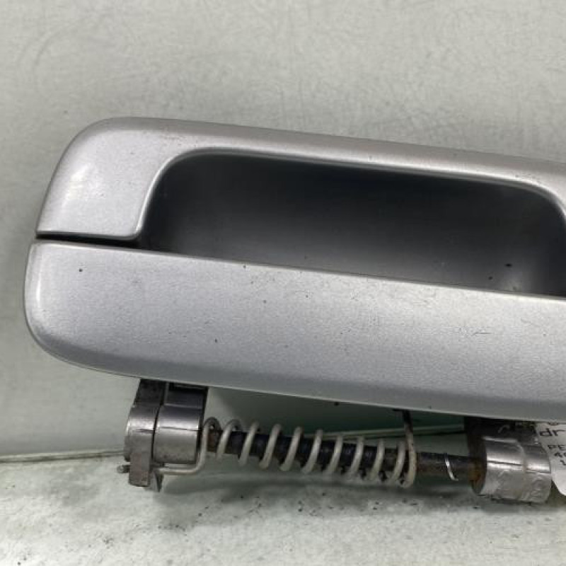 Poignee porte arriere droit PEUGEOT 406 Photo n°3