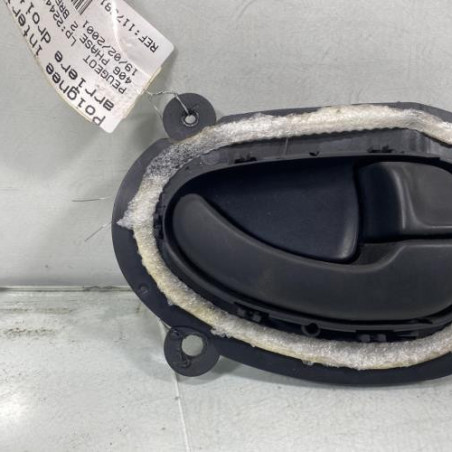 Poignee interieur arriere droit PEUGEOT 406 Photo n°1