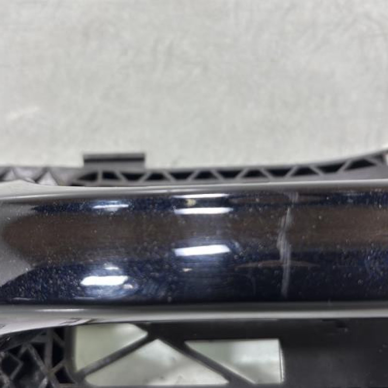 Poignee porte arriere gauche VOLKSWAGEN GOLF 7 Photo n°2