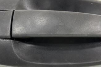 Poignee porte laterale droit OPEL VIVARO 1