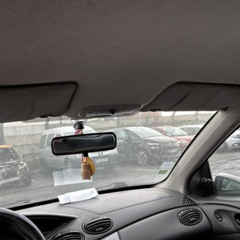 Feu arriere principal droit (feux) FORD FOCUS 1 Photo n°16